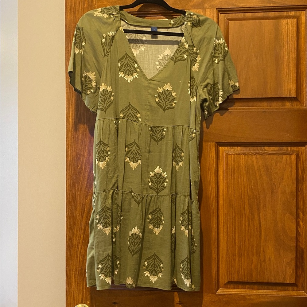 Old Navy Olive Green Garment